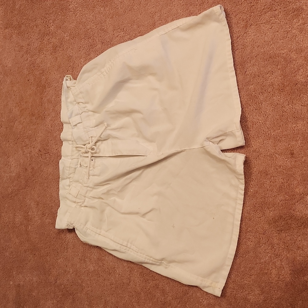 C'est Joli White Paperbag Shorts, Size M
